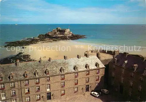 AK / Ansichtskarte Saint Malo Ille et Vilaine Bretagne Chateau Fort National Kat. Saint Malo