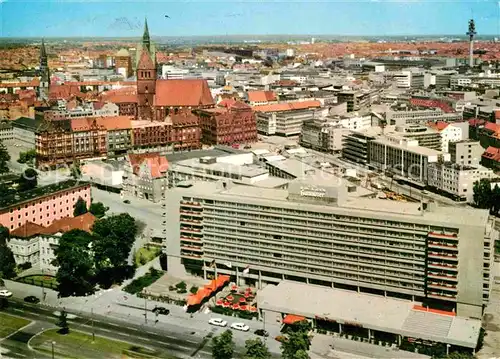 AK / Ansichtskarte Hannover Panorama Blick vom Rathausturm Stadtzentrum Hotel Intercontinental Marktkirche Kat. Hannover