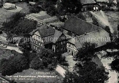 AK / Ansichtskarte Wietze Fliegeraufnahme Gasthaus Pension Niedersachsen Kat. Wietze