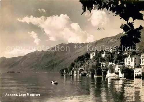 AK / Ansichtskarte Ascona Lago Maggiore Haeuserpartie am See Alpen