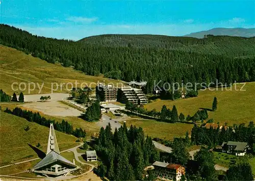 AK / Ansichtskarte Feldberg Schwarzwald Hotel Feldberger Hof Parkplaetze und Sessellift Kat. Feldberg (Schwarzwald)