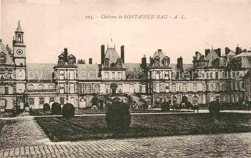 AK / Ansichtskarte Fontainebleau Seine et Marne Chateau Schloss Kat. Fontainebleau