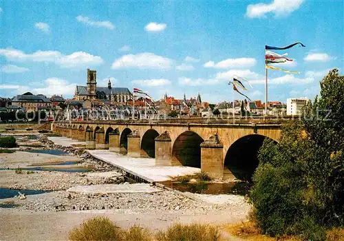 AK / Ansichtskarte Nevers Nievre Pont sur la Loire  Kat. Nevers