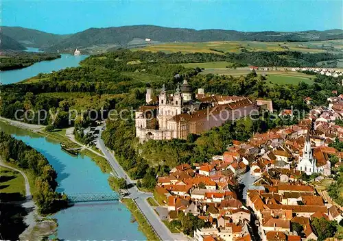 AK / Ansichtskarte Melk Donau Fliegeraufnahme Wachau Benediktinerstift Donaupartie Kat. Melk Wachau