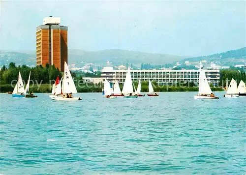 AK / Ansichtskarte Balatonfuered Hotel Marina Segelboote Kat. Ungarn