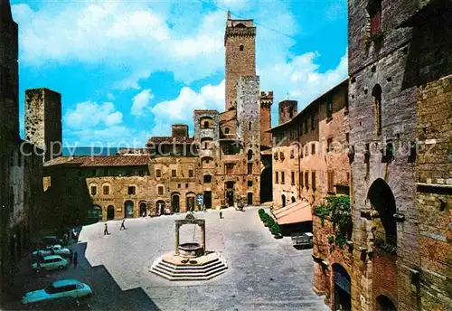 AK / Ansichtskarte San Gimignano Piazza della Cisterna Platz Brunnen