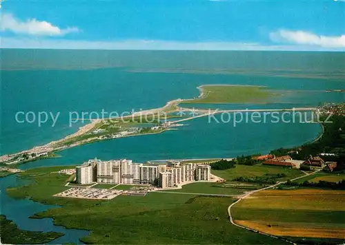 AK / Ansichtskarte Heiligenhafen Ostseebad Ferienzentrum Fliegeraufnahme Kat. Heiligenhafen
