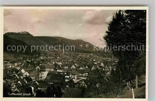 AK / Ansichtskarte Bad Urach Gesamtansicht mit Ruine Hohenurach  Kat. Bad Urach