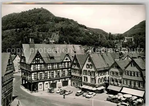 AK / Ansichtskarte Urach Bad Marktplatz mit Rathaus Kat. Bad Urach