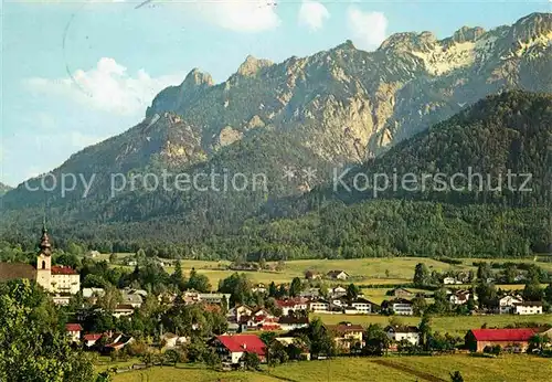 AK / Ansichtskarte Bayerisch Gmain Ortsansicht Kurort mit Kirche Blick zur Hexe Lattengebirge Kat. Bayerisch Gmain