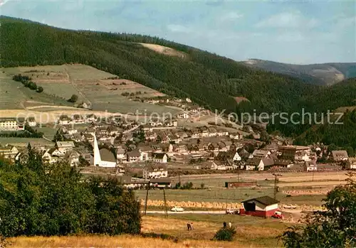 AK / Ansichtskarte Willingen Sauerland Panorama Heilklimatischer Kurort und Wintersportplatz Kat. Willingen (Upland)