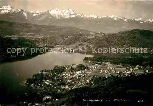 AK / Ansichtskarte Krumpendorf Woerthersee Alpenpanorama Fliegeraufnahme