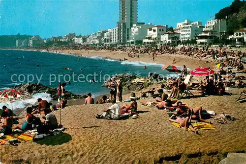 AK / Ansichtskarte Lloret de Mar Strand Kat. Costa Brava Spanien