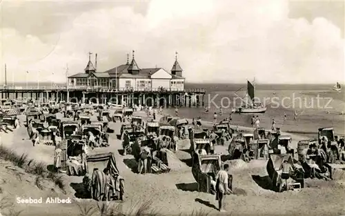 AK / Ansichtskarte Ahlbeck Ostseebad Strand Seebruecke Restaurant Kat. Heringsdorf Insel Usedom