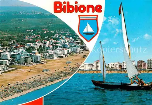 AK / Ansichtskarte Bibione Segelboot Blick zum Strand Hotels Fliegeraufnahme