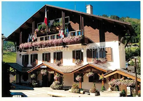 AK / Ansichtskarte La Clusaz Mairie fleurie Kat. La Clusaz