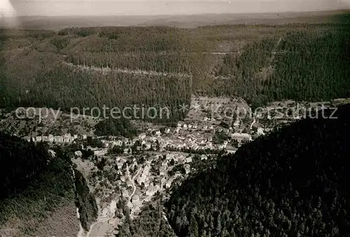 AK / Ansichtskarte Wildbad Schwarzwald Fliegeraufnahme Kat. Bad Wildbad