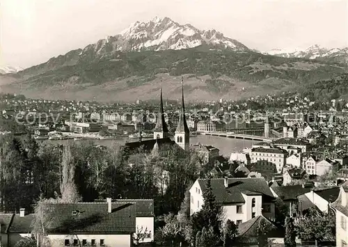 AK / Ansichtskarte Luzern LU Hofkirche mit Alpen Pilatus und Vierwaldstaettersee Kat. Luzern