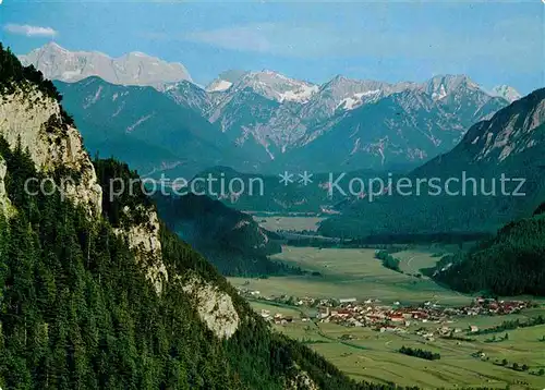 AK / Ansichtskarte Vils Blick vom Falkenstein auf Zugspitze und Mieminger Hochgebirge Kat. Vils