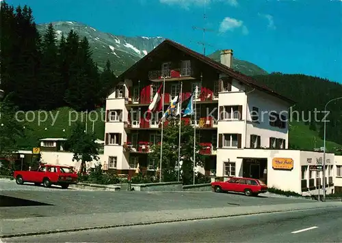 AK / Ansichtskarte Parpan Posthotel mit Staetzerhorn Plessuralpen Kat. Parpan