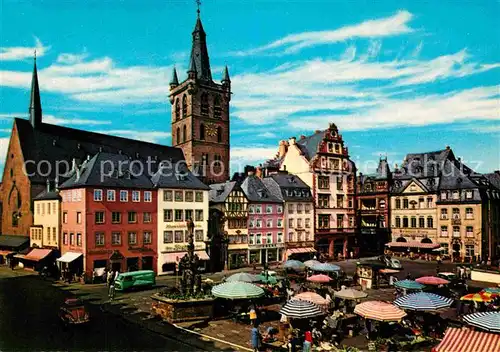 AK / Ansichtskarte Trier Hauptmarkt mit Petrusbrunnen und St Gangolph Kirche Kat. Trier