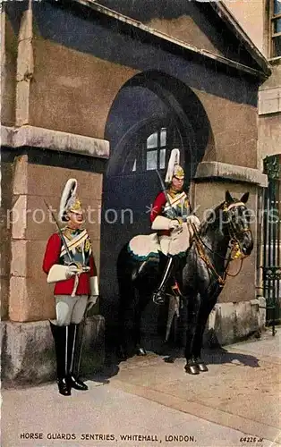 AK / Ansichtskarte Leibgarde Wache Horse Guards Sentries Whitehall London  Kat. Polizei