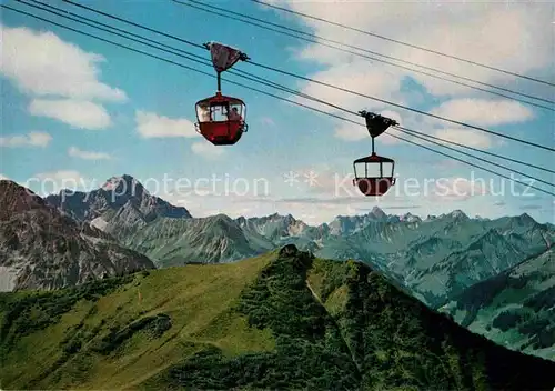 AK / Ansichtskarte Seilbahn Riezlern Kanzelwand Kleinwalsertal Widderstein Hochkuenzelspitze Kat. Bahnen