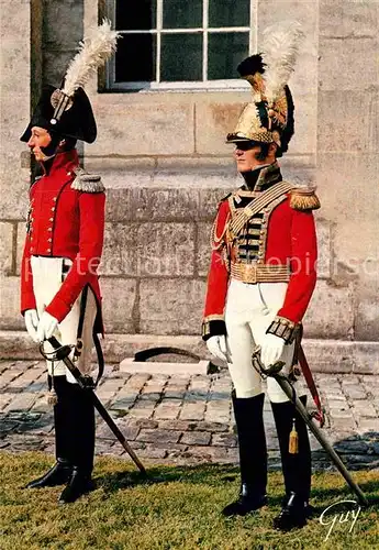 AK / Ansichtskarte Leibgarde Wache Mousquetaire Noir Gendarme Musee de l Armee  Kat. Polizei