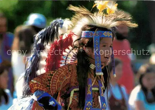 AK / Ansichtskarte Indianer Native American Native Indian Child  Kat. Regionales