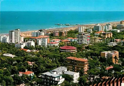 AK / Ansichtskarte Milano Marittima Fliegeraufnahme mit Strand Kat. Cervia