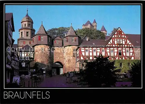 AK / Ansichtskarte Braunfels Altstadt Marktplatz Fachwerkhaeuser Tor Schloss Kat. Braunfels