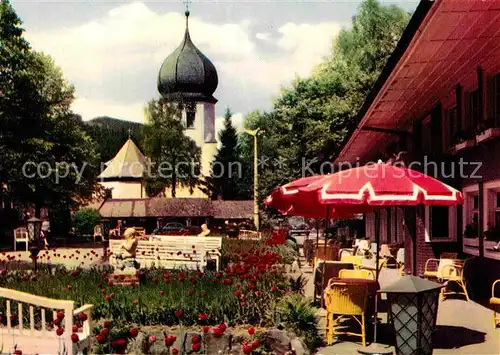 AK / Ansichtskarte Hinterzarten Hotel Adler Restaurant Terrasse Kirche Luftkurort Schwarzwald Kat. Hinterzarten