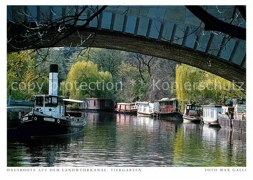 AK / Ansichtskarte Tiergarten Berlin Hausboote auf dem Landwehrkanal Postkarte aus Harenberg Kalender Kat. Berlin