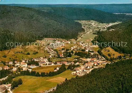 AK / Ansichtskarte Wildbad Schwarzwald Fliegeraufnahme Kat. Bad Wildbad