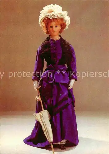 AK / Ansichtskarte Puppen Lederbalgpuppe Staatsdame Sonneberger Fabrikat um 1890 Goeschenhaus Grimma  Kat. Spielzeug
