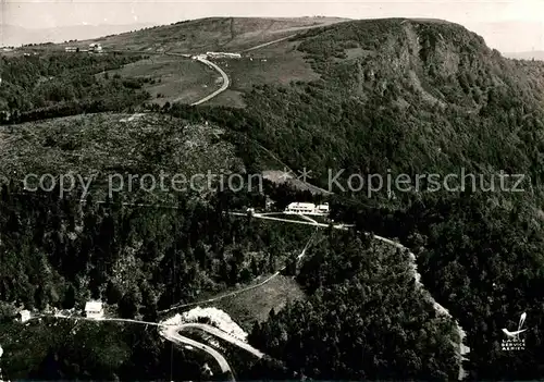 AK / Ansichtskarte Ballon d Alsace Restaurant La Chaumiere dans les Vosges vue aerienne Kat. Sewen