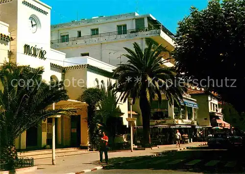 AK / Ansichtskarte Le Lavandou Place de la Mairie Kat. Le Lavandou