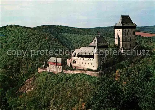 AK / Ansichtskarte Karlstejn Schloss Fliegeraufnahme
