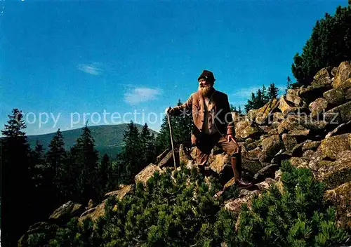 AK / Ansichtskarte Riesengebirge Krkonose Vladce hor Jaeger in den Bergen Kat. Tschechische Republik