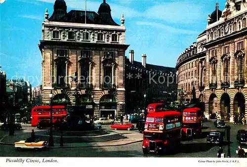 AK / Ansichtskarte London Piccadilly Circus Kat. City of London