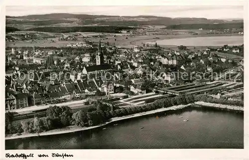 AK / Ansichtskarte Radolfzell Bodensee Fliegeraufnahme Kirche See Kat. Radolfzell am Bodensee