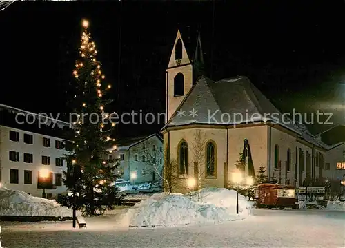 AK / Ansichtskarte Seefeld Tirol Dorfplatz Kirche Kat. Seefeld in Tirol