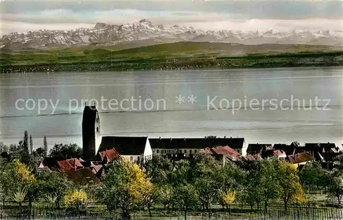 AK / Ansichtskarte Hagnau Bodensee Kirche Schweizer Alpen Kat. Hagnau am Bodensee