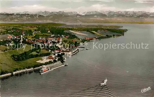 AK / Ansichtskarte Meersburg Bodensee Fliegeraufnahme Faehrehafen Kat. Meersburg