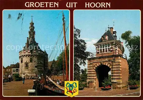 AK / Ansichtskarte Hoorn Hauptturm am Hafen Fischkutter Torbogen Kat. Hoorn