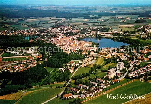 AK / Ansichtskarte Bad Waldsee Fliegeraufnahme Thorbecke Luftbild Kat. Bad Waldsee