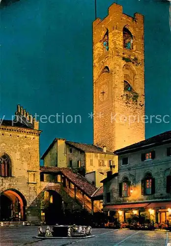 AK / Ansichtskarte Bergamo Kommuneturm Kat. Bergamo