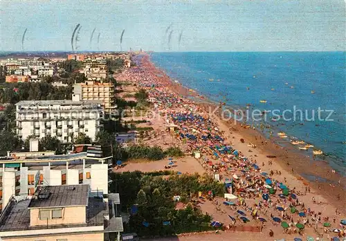 AK / Ansichtskarte Lido di Jesolo Strand Kat. Italien