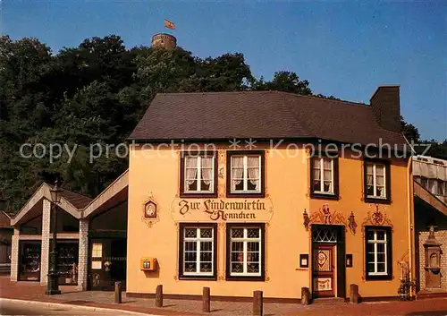 AK / Ansichtskarte Bad Godesberg Gaststaette Restaurant Zur Lindenwirtin Aennchen mit Godesburg Kat. Bonn