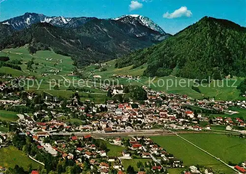 AK / Ansichtskarte Ruhpolding Blick zum Hochfelln Chiemgauer Alpen Fliegeraufnahme Kat. Ruhpolding